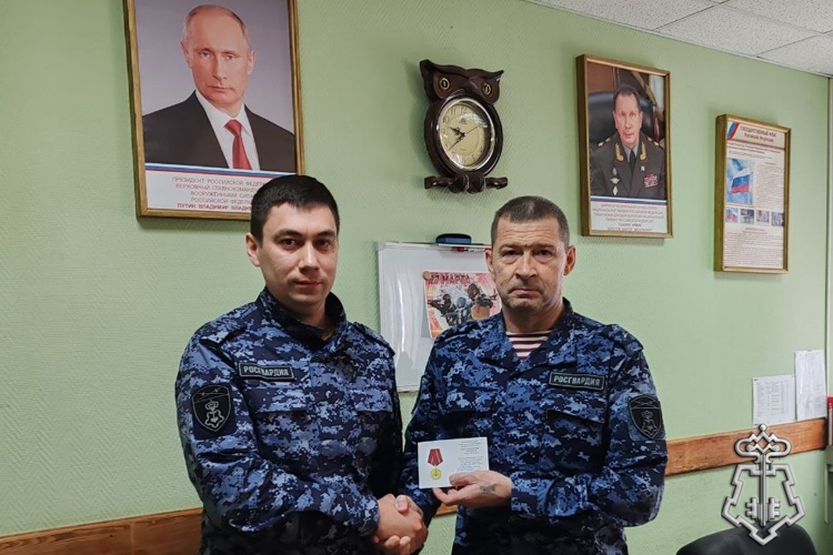 Ко Дню семьи, любви и верности сотрудники Росгвардии из Радужного рассказали историю своей семьи