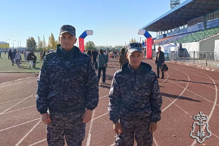Росгвардия в Югре обеспечила правопорядок Всероссийского дня бега «Кросс нации»