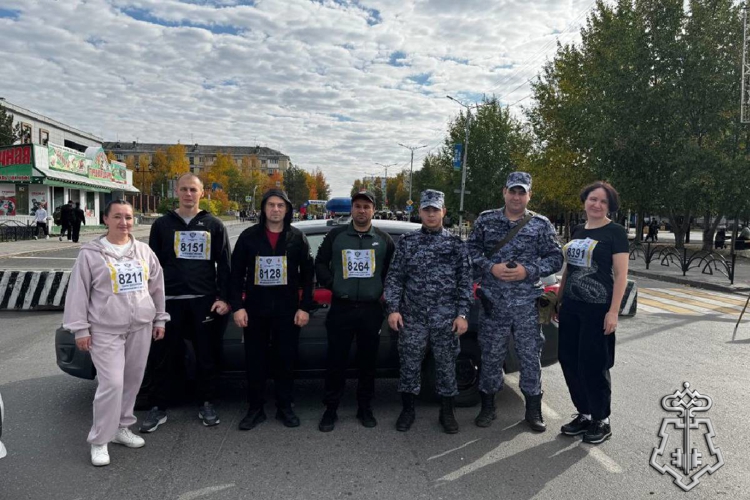 Росгвардия в Югре обеспечила правопорядок Всероссийского дня бега «Кросс нации»
