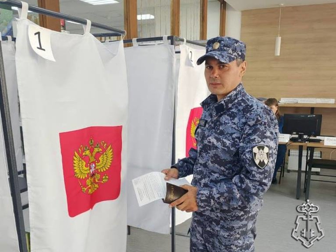 Росгвардия обеспечила безопасность при проведении Единого дня голосования в Югре