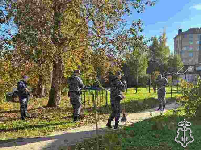 В Югре Росгвардия поддержала всероссийский экологический проект «Зеленая Россия»