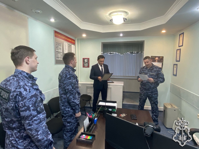 Журналисты рассказали о профессиональном празднике сотрудников вневедомственной охраны Росгвардии в Югре