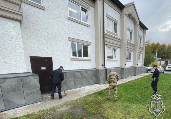 В Югре Росгвардия поддержала всероссийский экологический проект «Зеленая Россия»