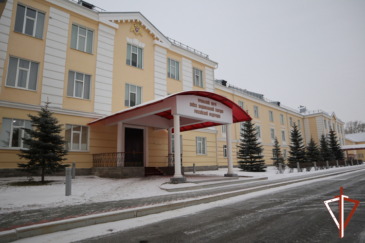 Оперативный сбор с руководящим составом Уральского округа Росгвардии проходит в Екатеринбурге