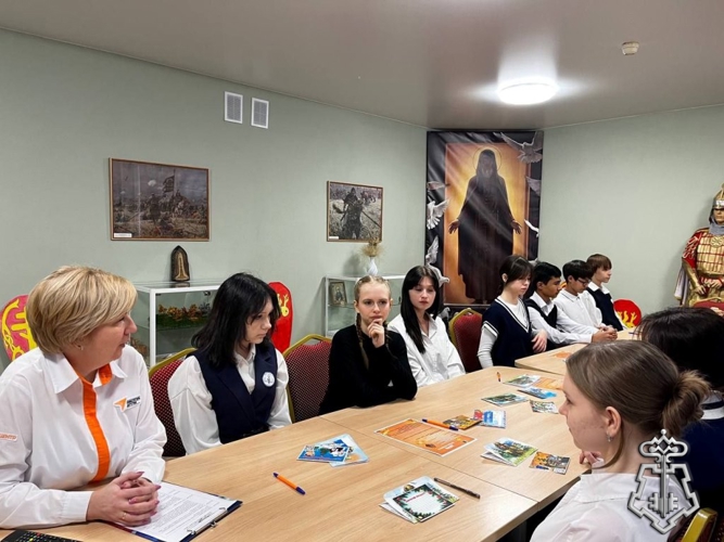 В Югре росгвардейцы провели профориентационные мероприятия