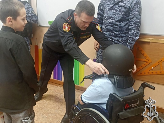 Березовское отделение вневедомственной охраны Росгвардии отмечает 64-ю годовщину со дня образования