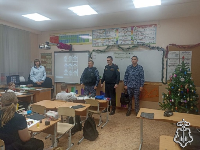 Березовское отделение вневедомственной охраны Росгвардии отмечает 64-ю годовщину со дня образования