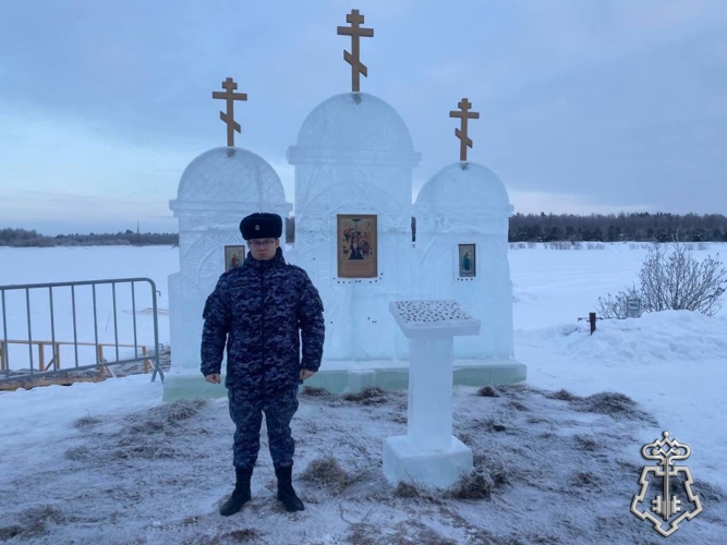 В Югре Росгвардия обеспечила безопасность во время празднования Крещения Господня