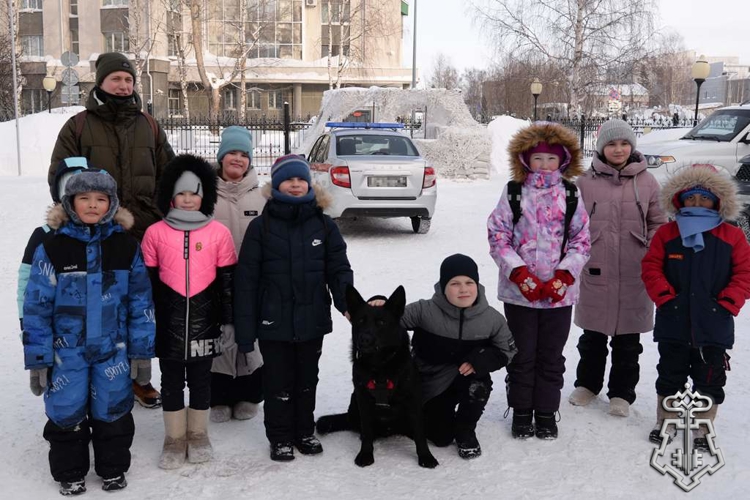 В  Югре Росгвардия проводит профориентационные и спортивные мероприятия в преддверии празднования Дня защитника Отечества