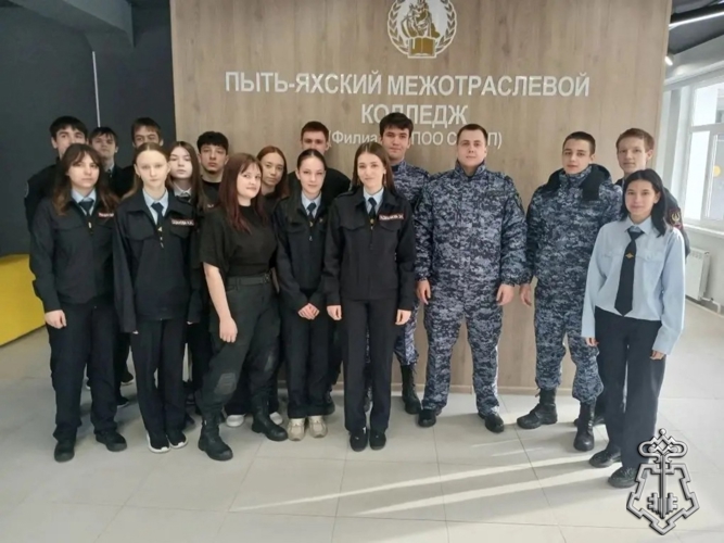 Росгвардия проводит профориентационные мероприятия в образовательных учреждениях Югры