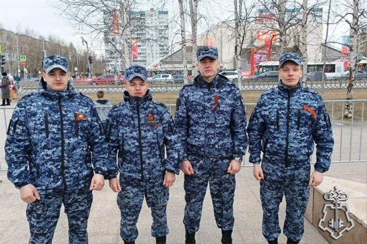 В Югре Росгвардия обеспечила охрану правопорядка на праздничных мероприятиях в честь Дня Победы    