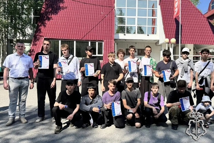 В Югре Росгвардия провела мероприятия ведомственной акции «Каникулы с Росгвардией» для студентов и школьников