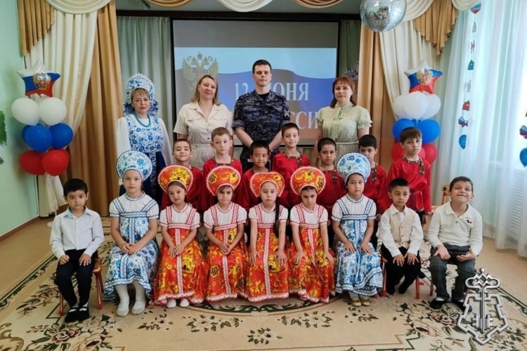 В Югре Росгвардия накануне Дня России поддержала всероссийские и региональные акции   