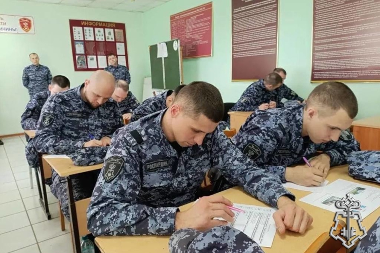 Сургутские росгвардейцы признаны лучшими на окружном конкурсе профмастерства