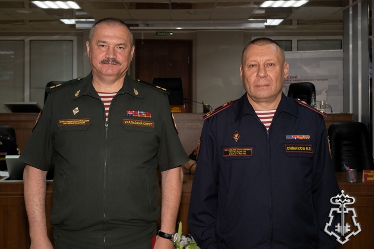 Начальнику Управления Росгвардии по ХМАО — Югре Евгению Симакову присвоено звание генерал-майора полиции