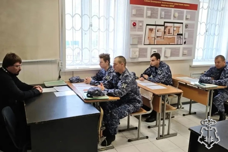 В Югре Росгвардия проводит мероприятия ко Дню Государственного флага РФ