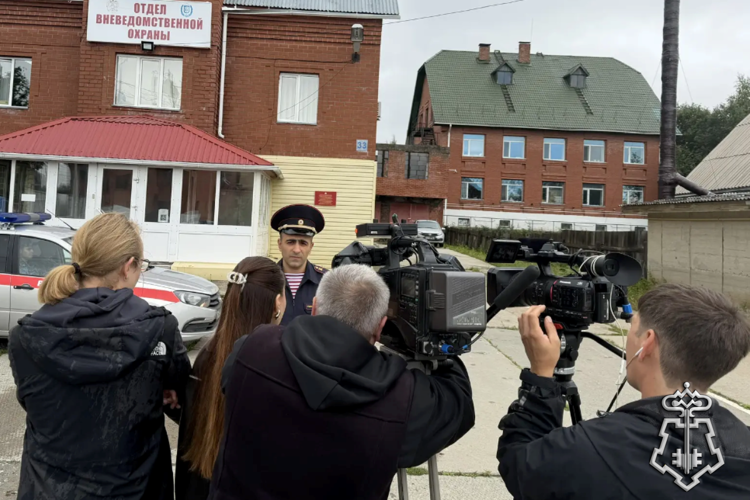 Отдел вневедомственной охраны Ханты-Мансийска отмечает 67-ю годовщину со дня образования (ВИДЕО)