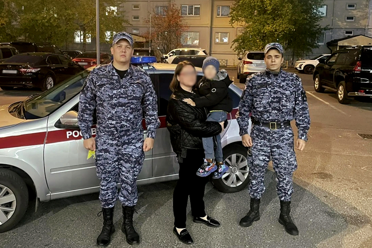 Патруль Росгвардии разыскал потерявшегося ребенка в Югре