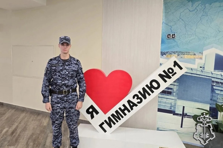 В Югре Росгвардия обеспечила безопасность Дня знаний