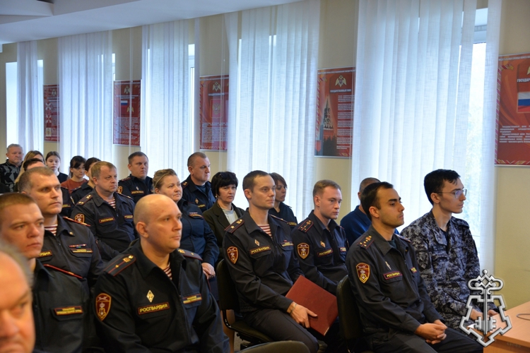 В Югре состоялось торжественное мероприятие в честь 74-й годовщины образования вневедомственной охраны Росгвардии