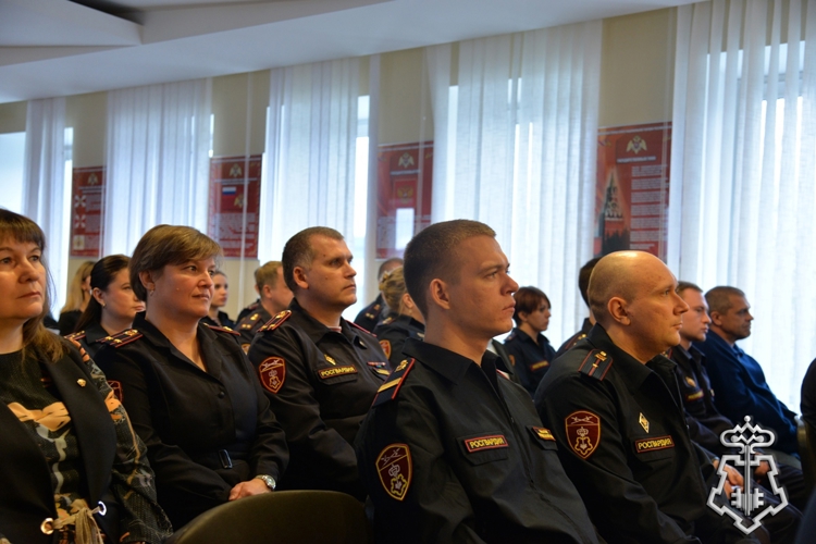 В Югре состоялось торжественное мероприятие в честь 74-й годовщины образования вневедомственной охраны Росгвардии
