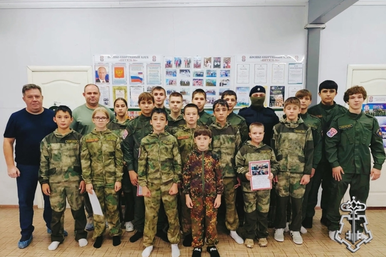 В Ханты‑Мансийске офицеры Росгвардии провели комплекс профилактических мероприятий по противодействию терроризму и экстремизму